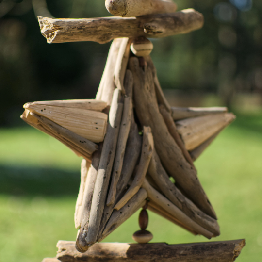 Driftwood Star Cohasset Bells