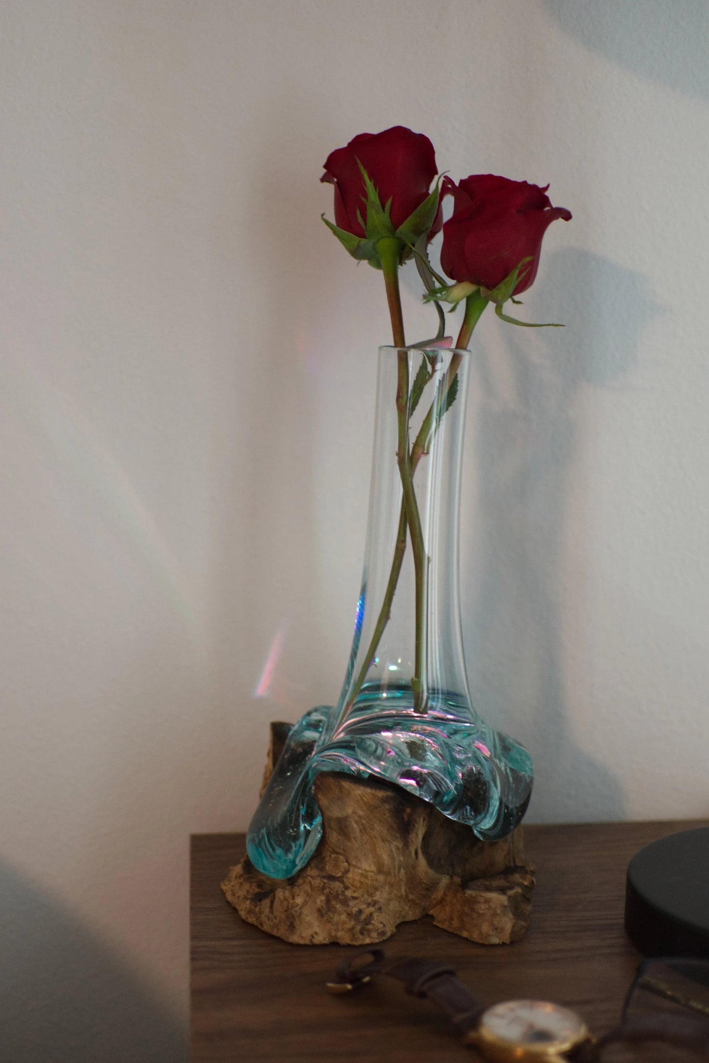 Molten Glass & Gamal Root Patterned Flower Vase